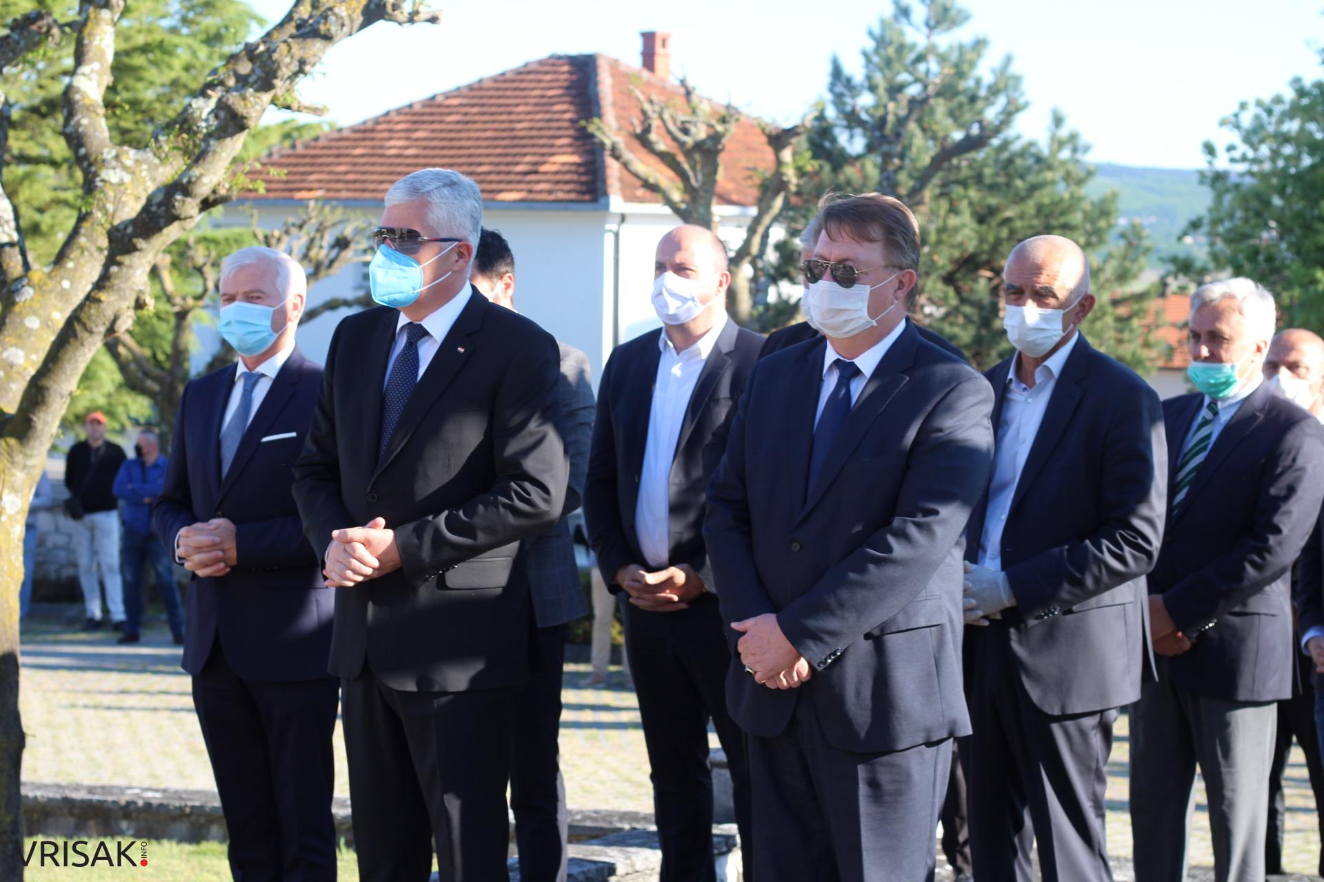 U Pologu svečano, na spomen obilježju otkriven i tenk