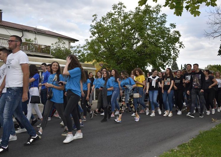 Norijada u Ljubuškom: Maturanti slave zadnji dan nastave