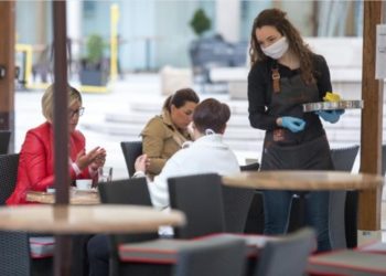 Od danas u RS-u ponovno rade ugostiteljski objekti, vrtići, frizeri…