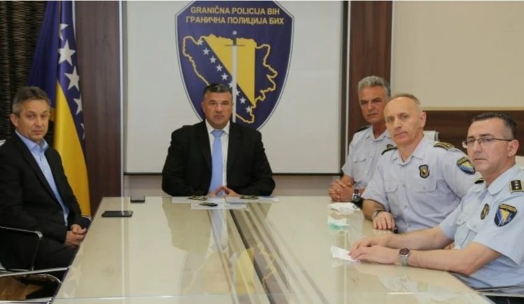 Tri policijska službenika GPBiH dobila čin glavnog inspektora