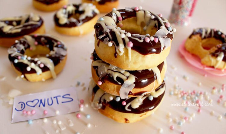 Ukusne Donuts