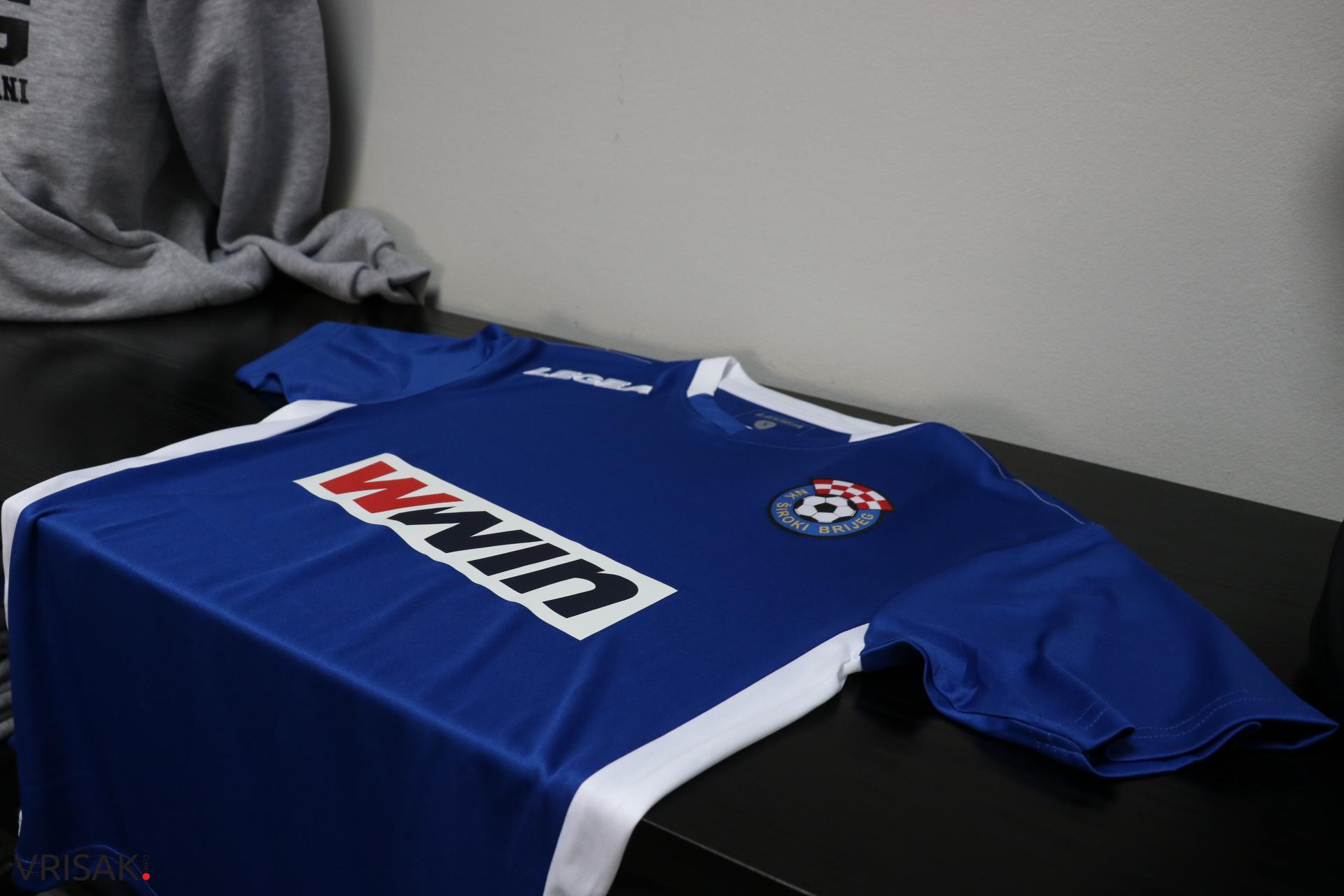 Fan shop Široki – mjesto koje rado posjećuju svi Širokobriježani