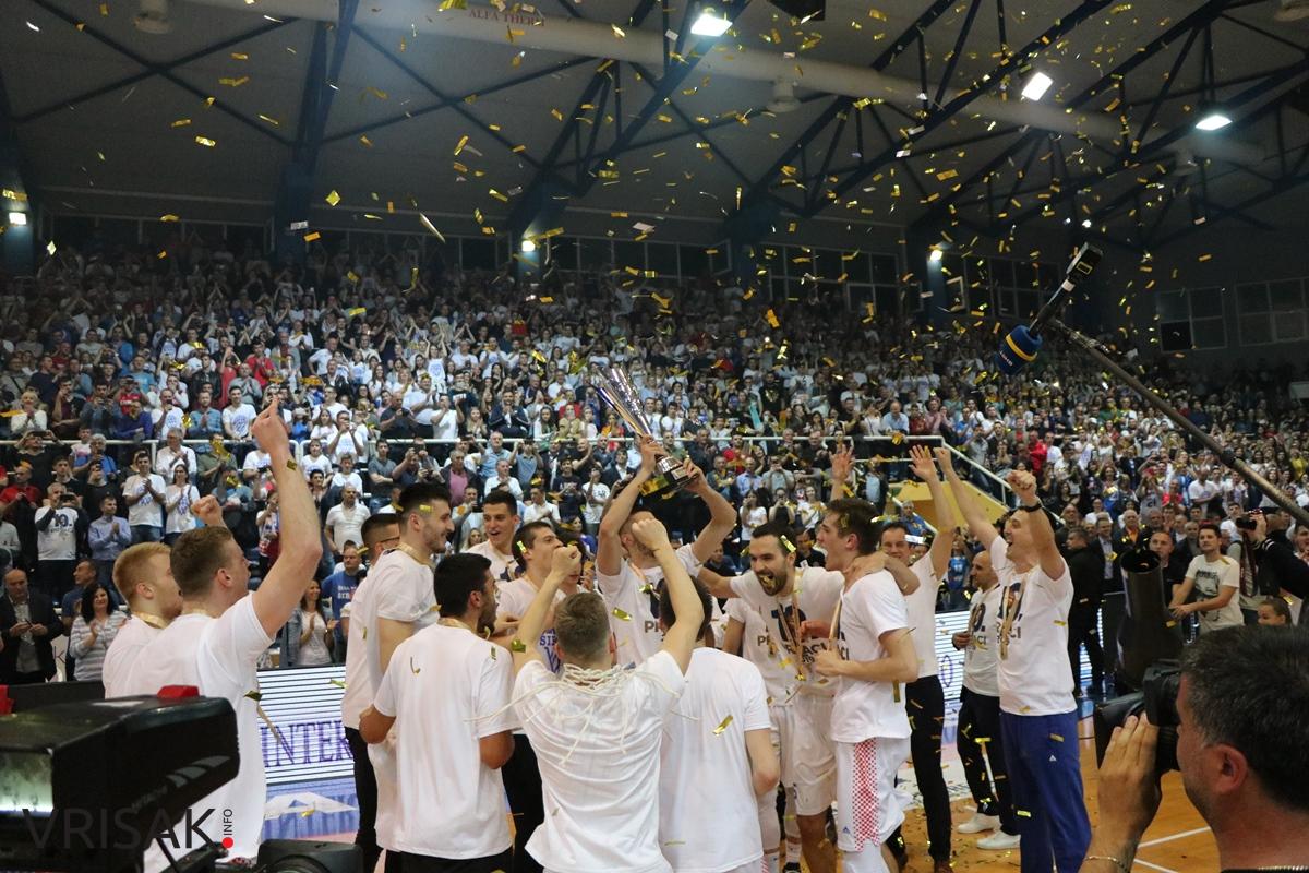 Na današnji dan: HKK Široki postao prvak! 10. titula stigla na Pecaru!