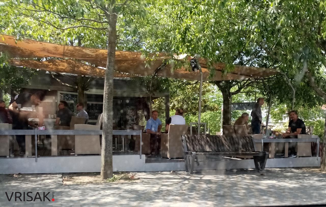 Ljubuški: Ugostiteljski objekti počeli s radom (FOTO)