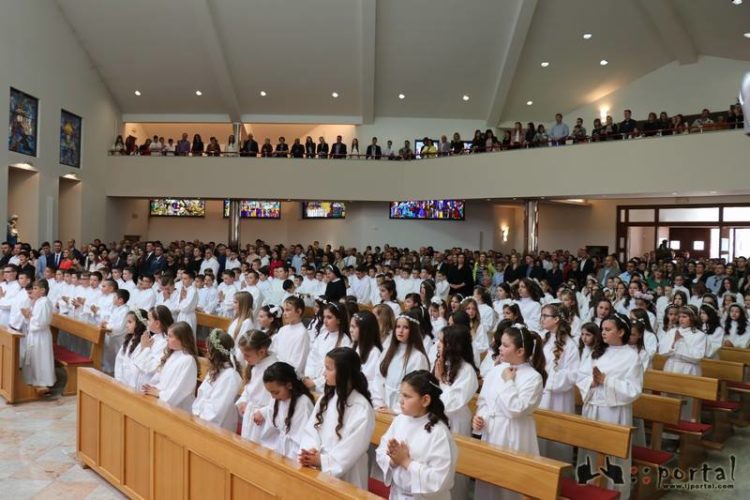 Ljubuški: Poznati datumi Prve pričesti u Veljacima, Vitini, Šipovači i Humcu