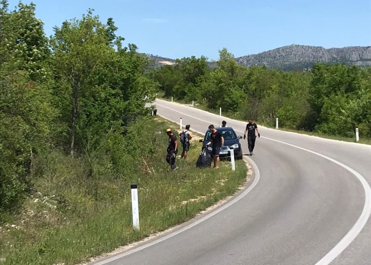 Ljubuški: Mladi očistili okoliš drugima za primjer i opomenu