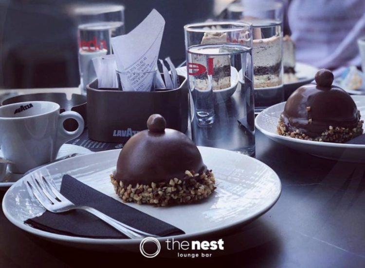 Kavane su otvorene, navali narode!