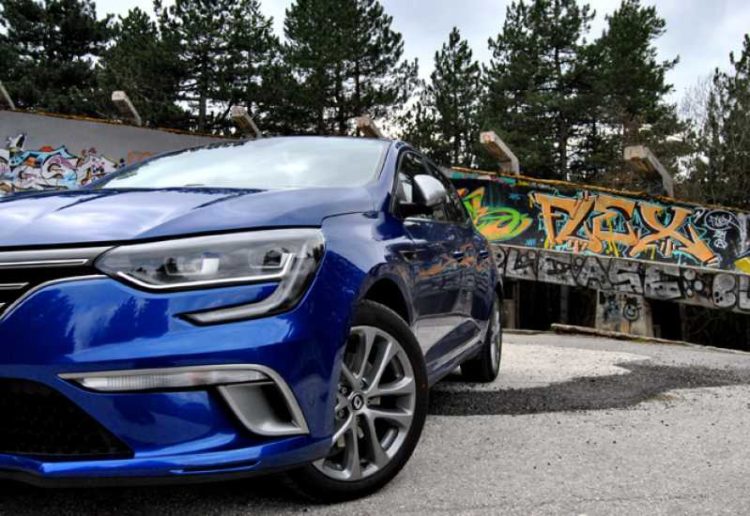 Budućnost Renault Meganea vrlo je neizvjesna