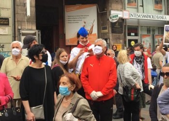 Sarajevske demonstracije mogle bi biti početak unutarbošnjačkoga sukoba