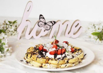 Waffli s kokosom i komadićima čokolade