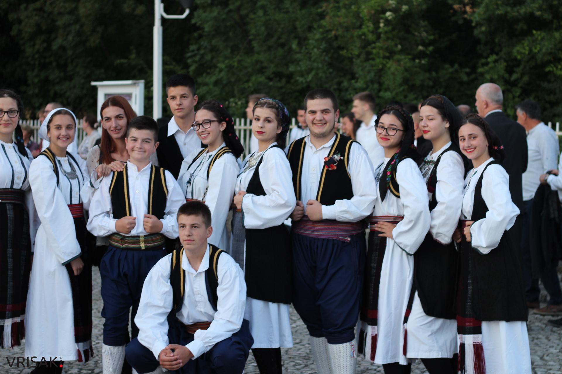 U Knešpolju procesijom počela proslava blagdana sv. Ivana Krstitelja