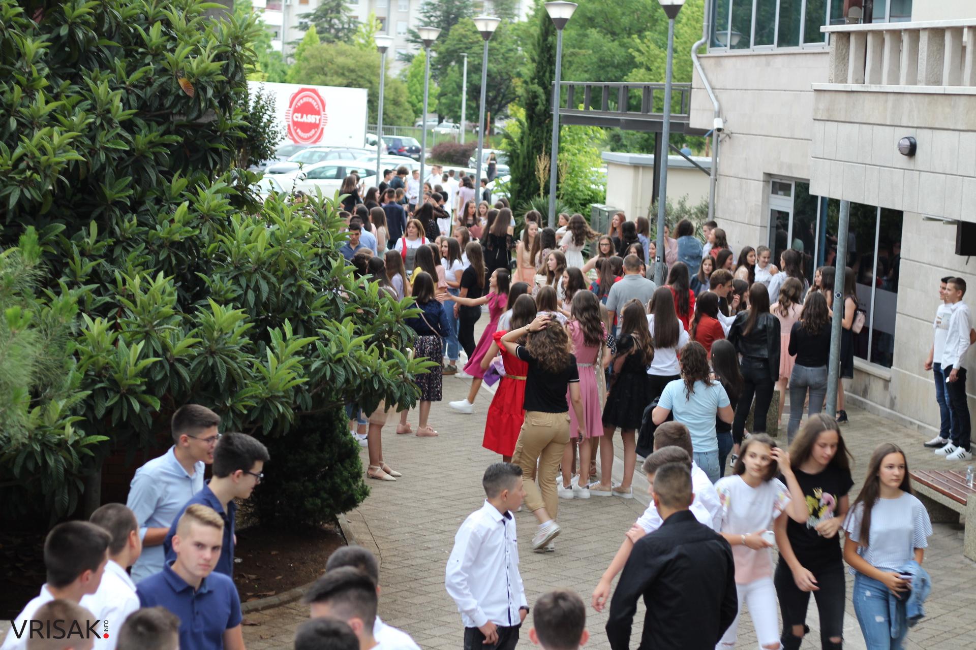 FOTO: Mala matura učenika Prve Osnovne škole Široki Brijeg