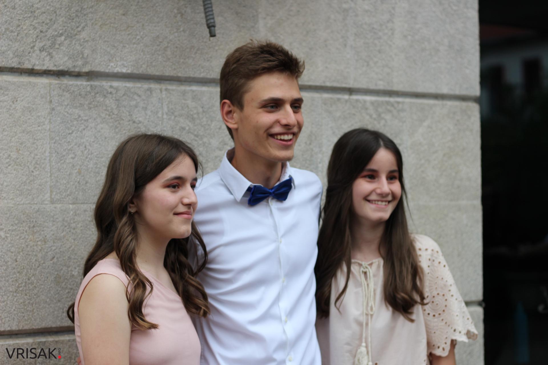 FOTO: Mala matura učenika Prve Osnovne škole Široki Brijeg