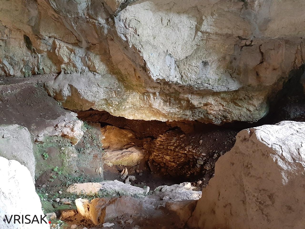 Brojni posjetitelji Avanturističkog parka Peć Mlini fascinirani prirodnim ljepotama i sadržajem koji nudi