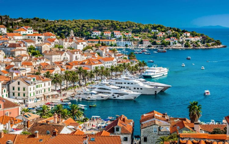 Grad Hvar obustavlja uvođenje 5G tehnologije