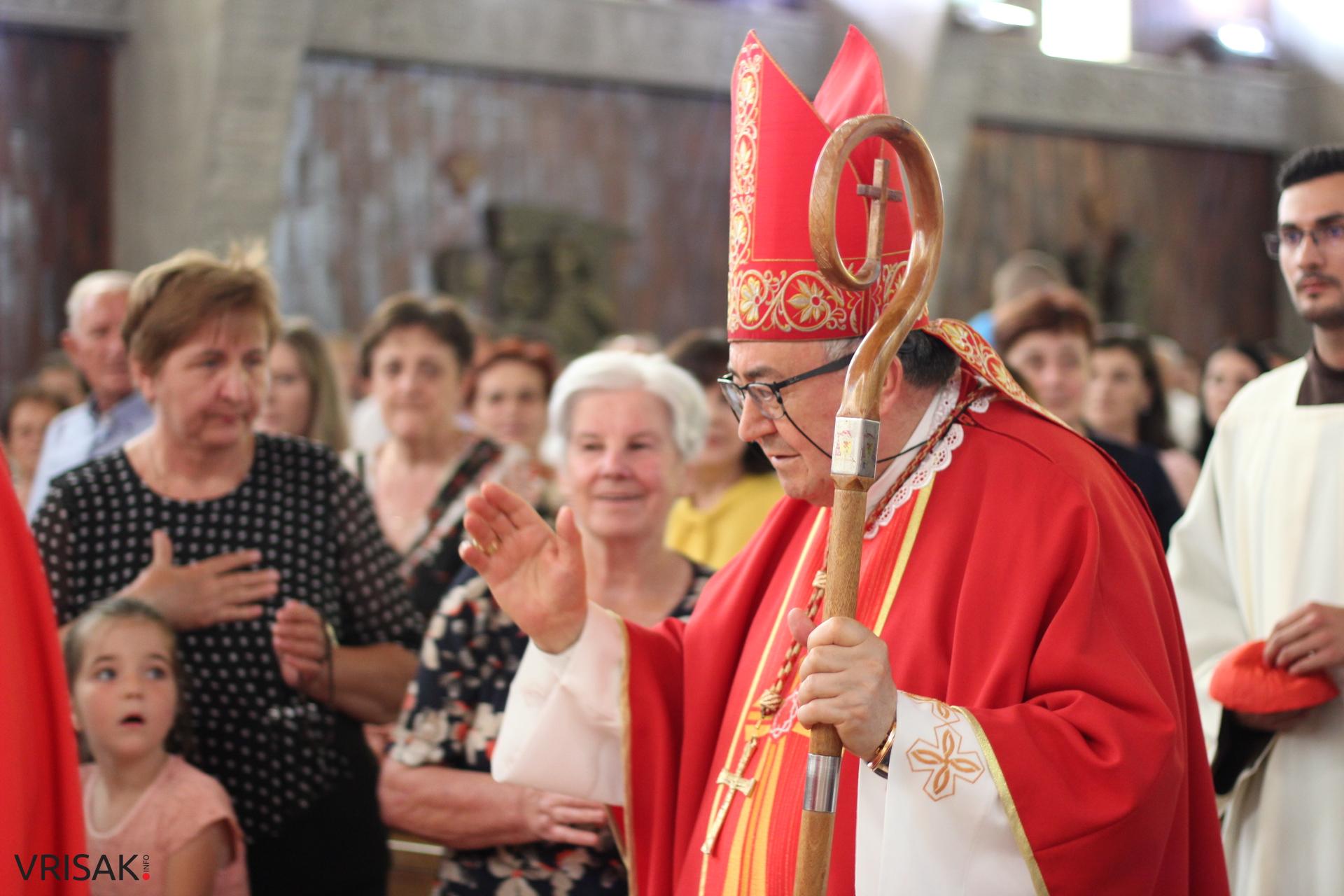 Kočerin: Kardinal Vinko Puljić predvodio misu uoči Petrodvdana