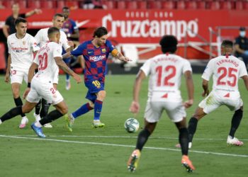 Sevilla zaustavila Barcelonu: Real ima veliku šansu