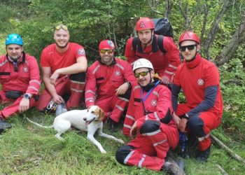 GSS iz Širokog Brijega spasio psa iz jame iznad Gornjeg Graca