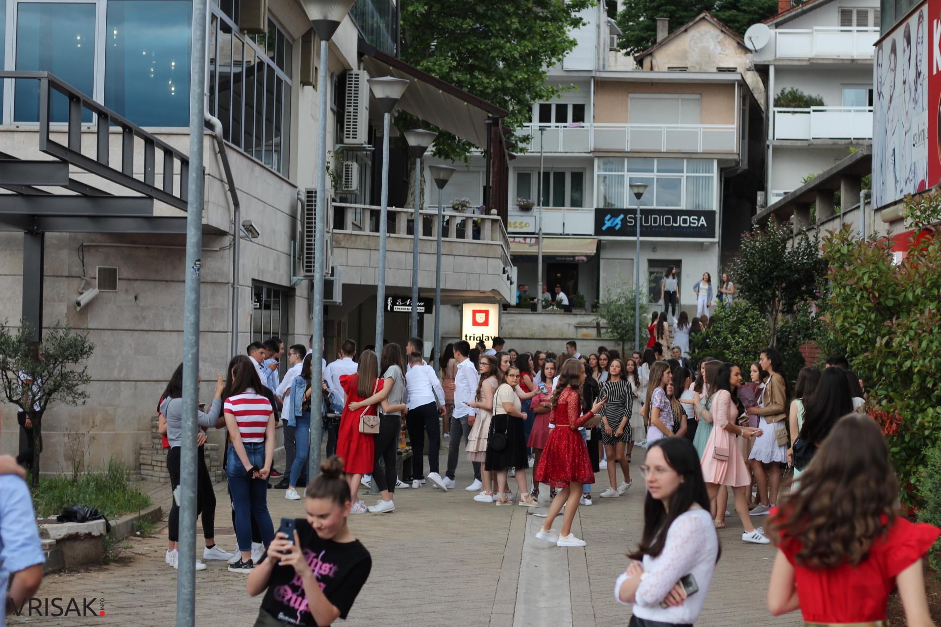 FOTO: Mala matura učenika Prve Osnovne škole Široki Brijeg
