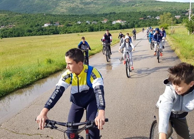 Kočerinski ministranti biciklirali