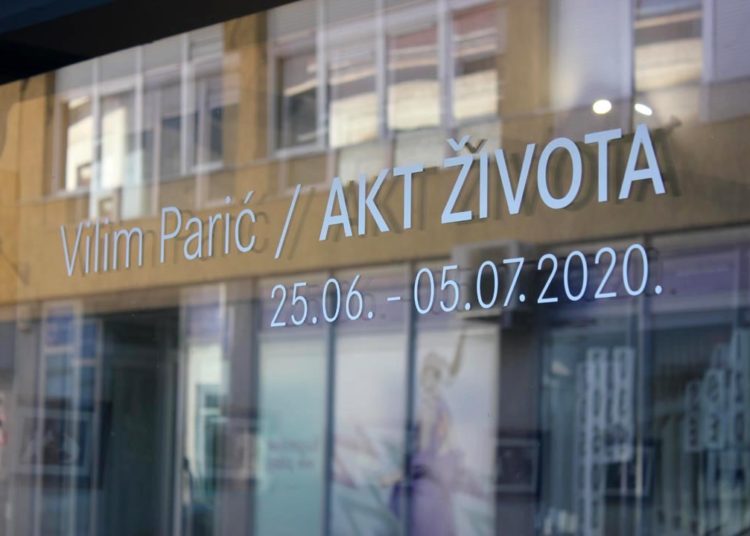 U galeriji Vrba u Širokom Brijegu otvorena je 11. samostalna izložba “Akt života” akademskog grafičara Vilima Parića