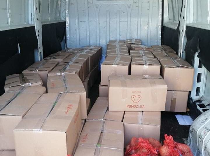 Ljubuški: Udruga mladih Agape podijelila 50 paketa socijalno ugroženim građanima