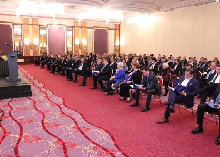 HDZ-ov izborni program “Sigurna Hrvatska” – veće plaće, manje ministarstava