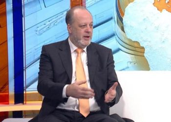 Hadžović: BiH nije službeno obaviještena o produženju zabrane ulaska naših državljana u EU