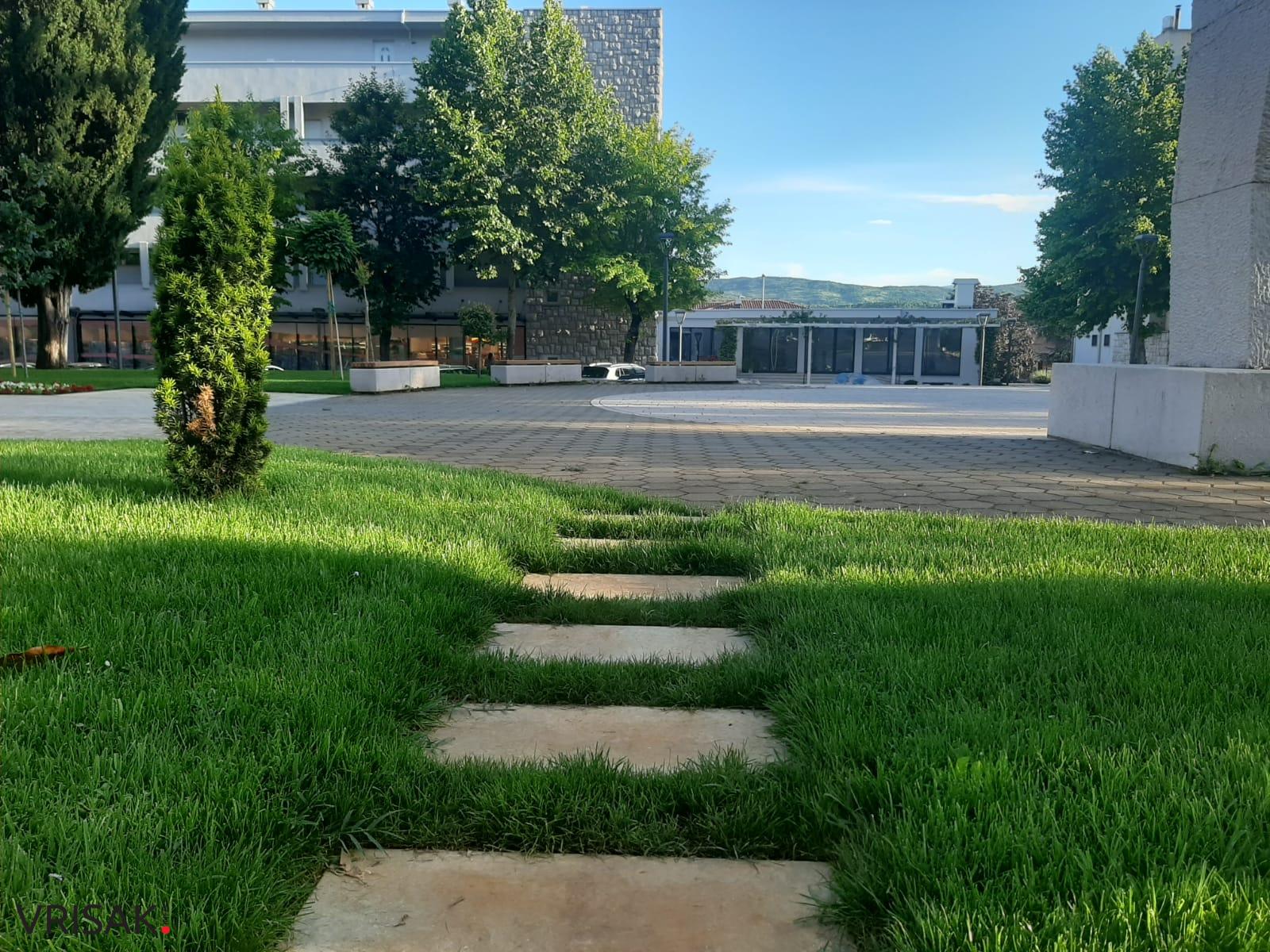 Grude: Suncem obasjan novouređeni Park hrvatskih velikana