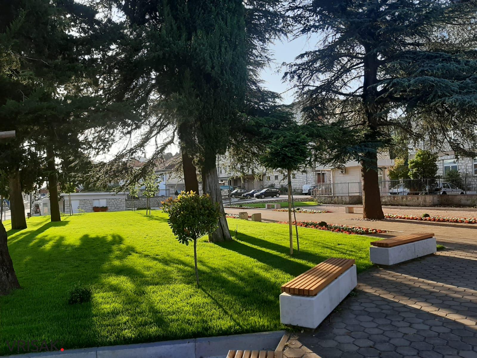 Grude: Suncem obasjan novouređeni Park hrvatskih velikana