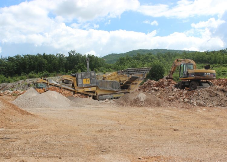 Radovi na Vraniću u punom zamahu