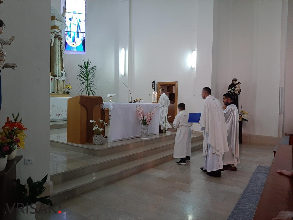 U župnoj crkvi u Ružićima počela trodnevnica kojom se vjernici pripremaju za proslavu zaštitnika župe sv. Ivana Krstitelja