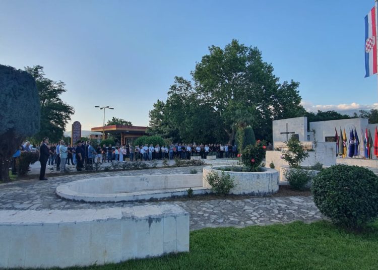 Lipanjske zore: Obilježena 28. obljetnica oslobođenja Bune