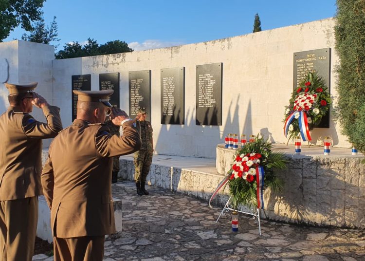 Lipanjske zore: Obilježena 28. obljetnica oslobođenja Bune