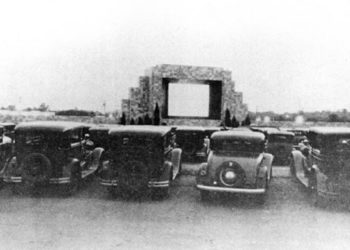 6. lipnja 1933. u New Jerseyu otvoreno prvo svjetsko drive-in kino