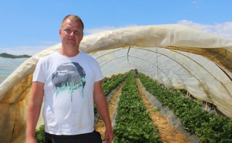 Mate Vujčić, iz mjesta Oraha kod Vrgorca u sporu s državom zbog migranta