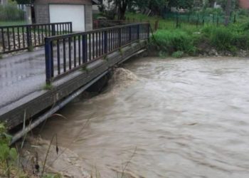 Tuzla proglasila stanje prirodne nesreće, u Zvorniku se izlile Sapna i Hoča