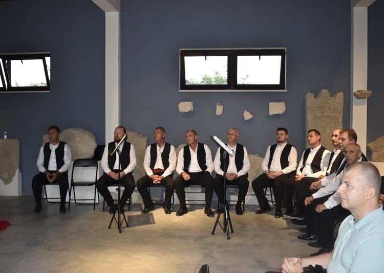 Ljubuški: Predstavljena knjiga Jelice Galić na Humcu