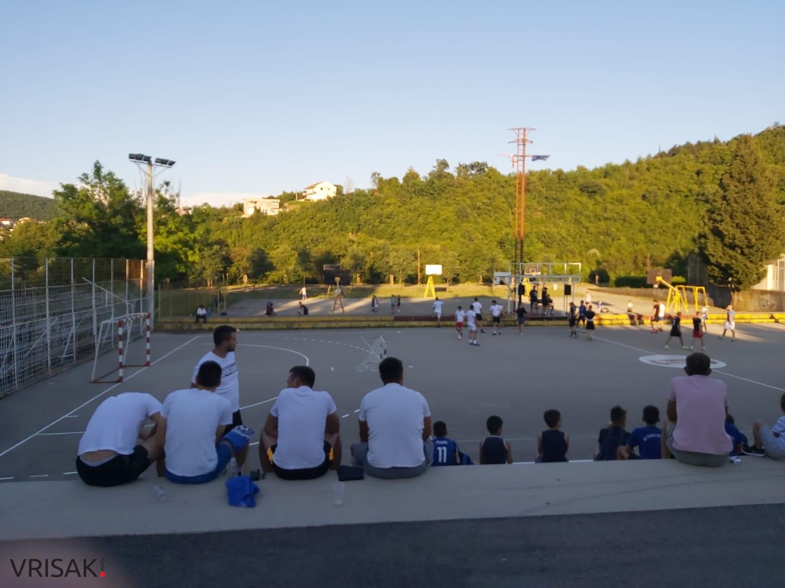 Počeo humanitarni malonogometni turnir u organizaciji Škripara
