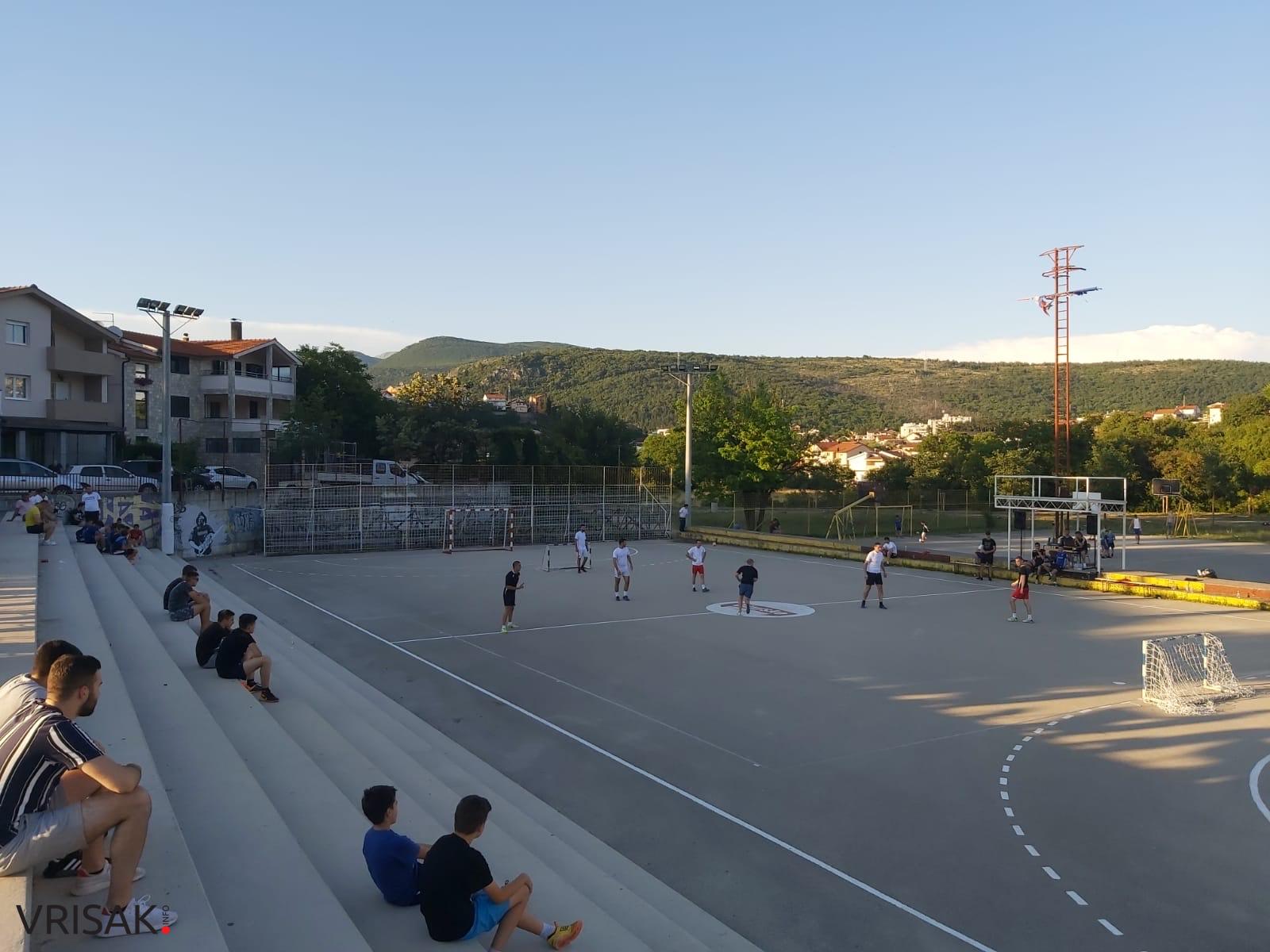 Počeo humanitarni malonogometni turnir u organizaciji Škripara