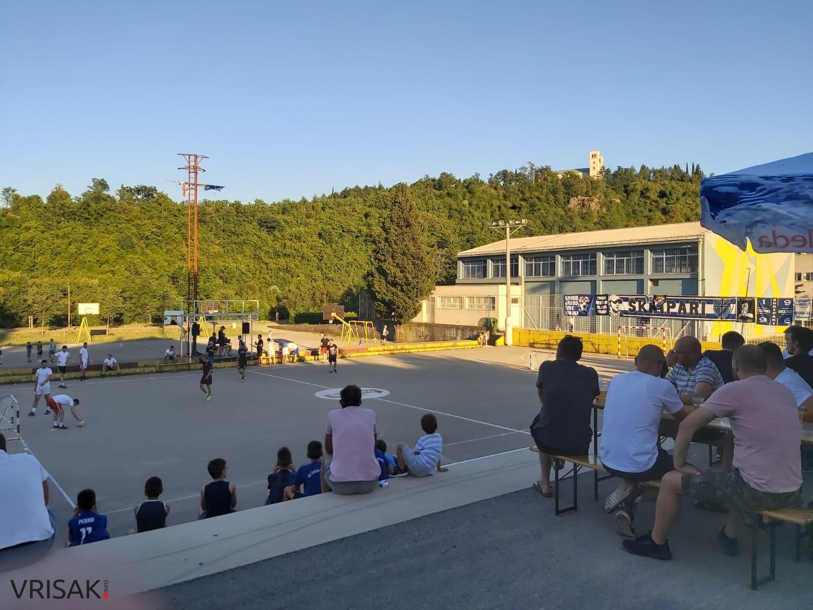 Počeo humanitarni malonogometni turnir u organizaciji Škripara