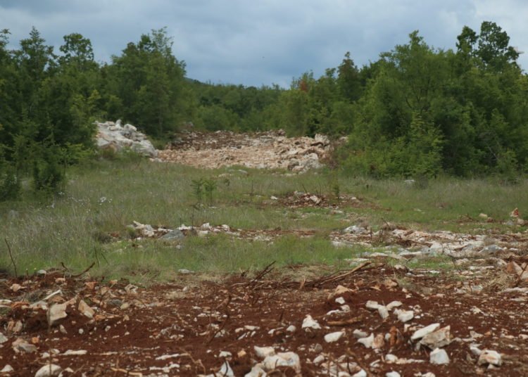 Grad Široki Brijeg nastavlja s investicijama izgradnje vodovoda u Ljubotićima, Dobrkovićima i Knešpolju