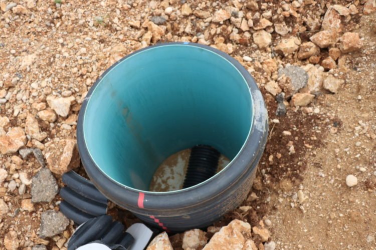 Grad Široki Brijeg nastavlja s investicijama izgradnje vodovoda u Ljubotićima, Dobrkovićima i Knešpolju