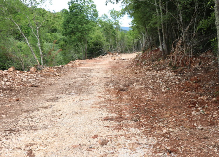 Grad Široki Brijeg nastavlja s investicijama izgradnje vodovoda u Ljubotićima, Dobrkovićima i Knešpolju