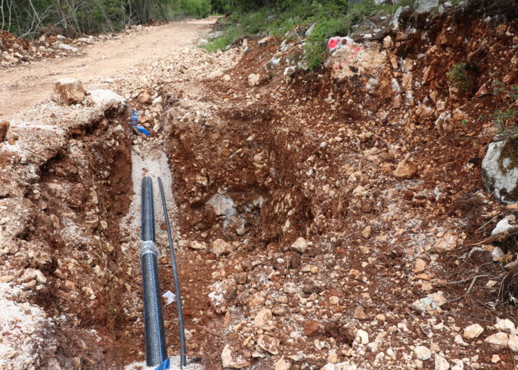 Grad Široki Brijeg nastavlja s investicijama izgradnje vodovoda u Ljubotićima, Dobrkovićima i Knešpolju