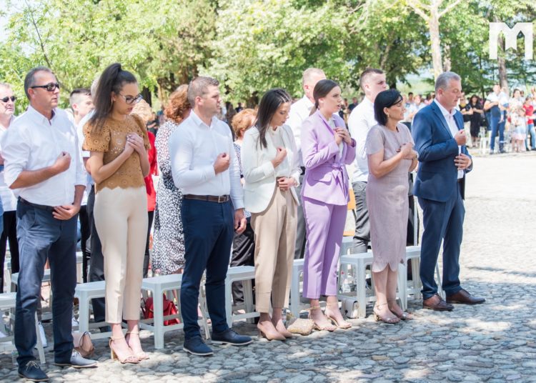 FOTO/ Mlada misa fra Renata Galića