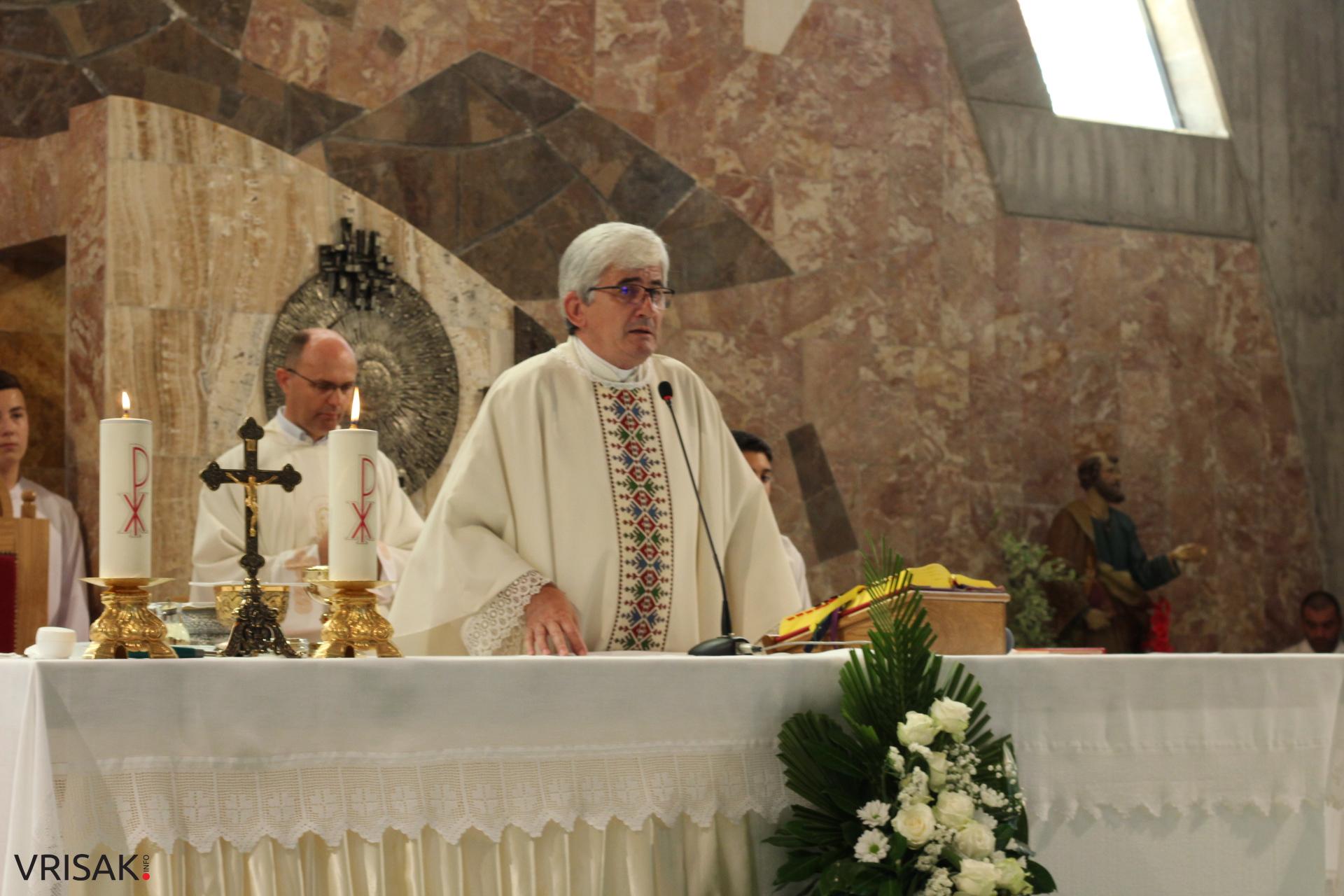 FOTO: Krizma u župi Kočerin