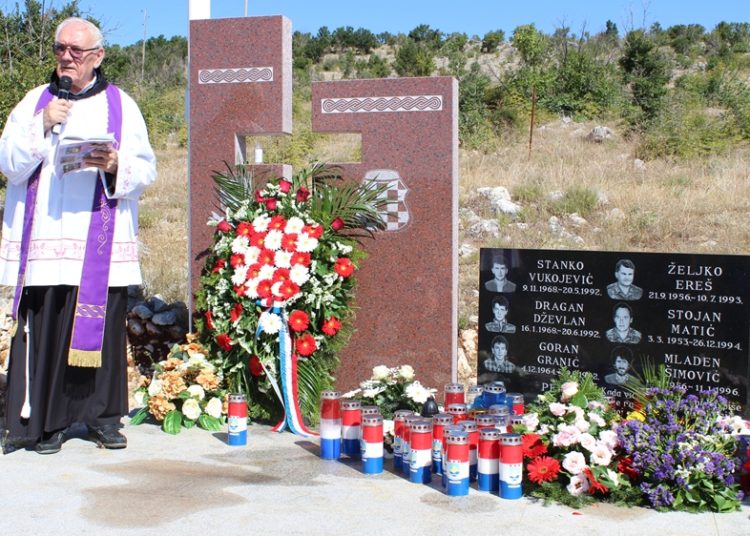 Ljubuški: Obilježen dan zahvale i sjećanja na žrtve poginule na “Stolačkoj bojišnici”