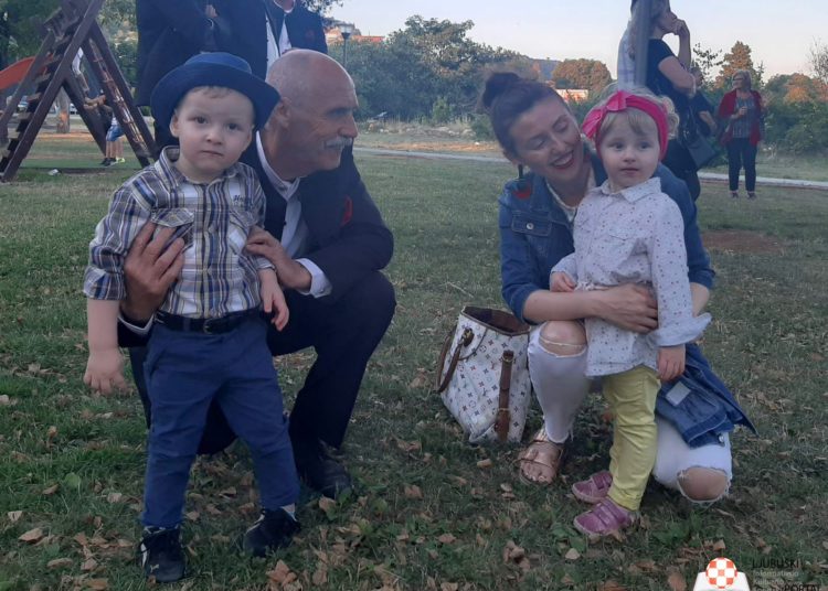 FOTO&VIDEO: Fra Mario Knezović na otvaranju “Ljubuškog ljeta”