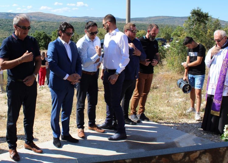 Ljubuški: Obilježen dan zahvale i sjećanja na žrtve poginule na “Stolačkoj bojišnici”